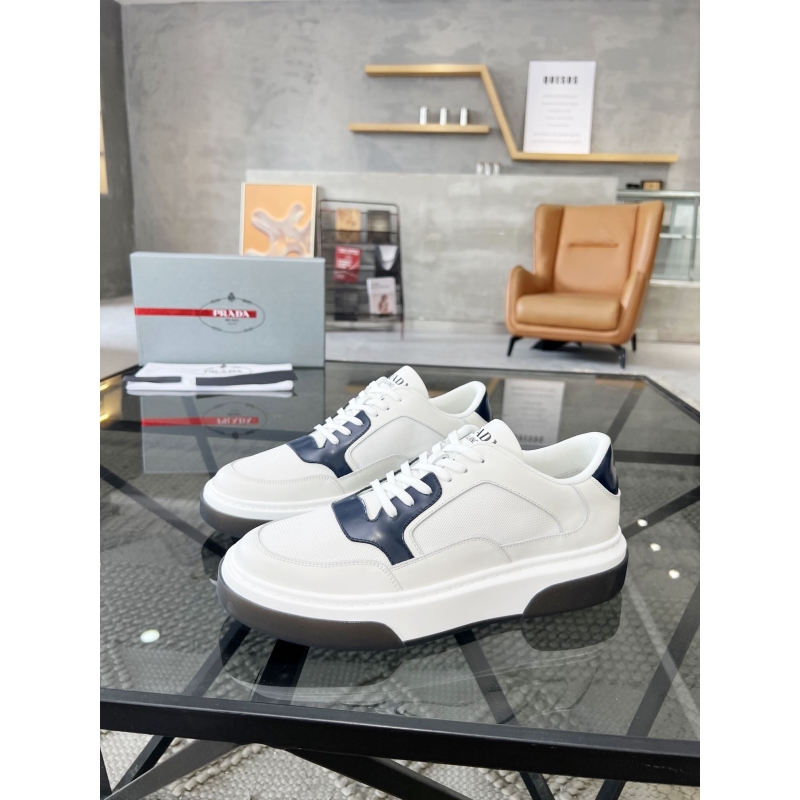 Pra*a casual shoes